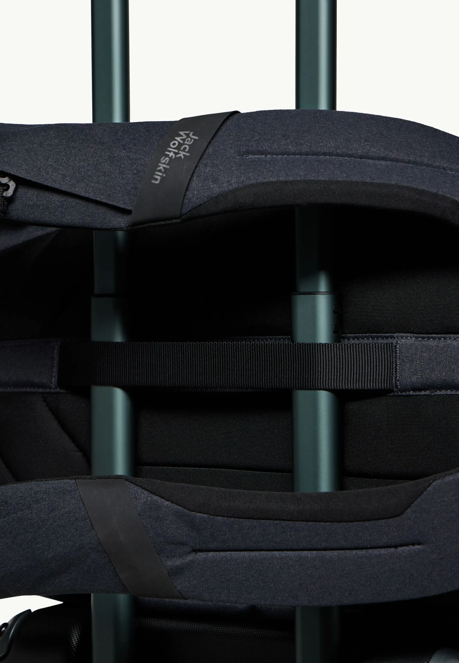 Mainkai Pack